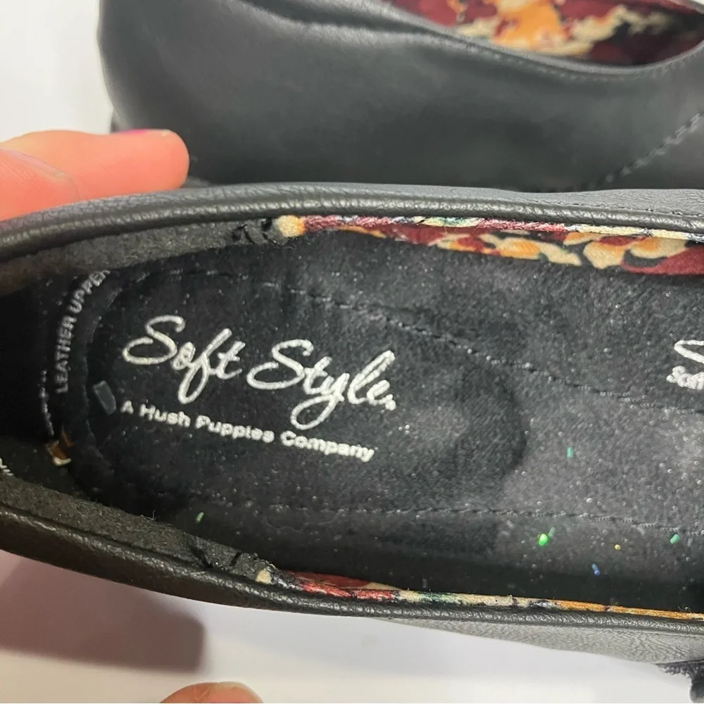 Soft style by hush puppies black leather mary Jane Shoes size 8.5‎